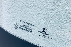 Предно стъкло OPEL MOKKA CH. TRAX 2012- KAM+SEN-3 на ниска цена