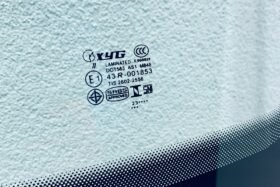 Предно стъкло OPEL VECTRA C SIGNUM 2002-2008-3 на ниска цена