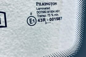 Предно стъкло OPEL ZAFIRA B II 2005- СОЛАРНО + СЕНЗОР-3 на ниска цена