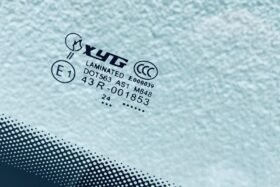 ПРЕДНО СТЪКЛО PEUGEOT 308 2007-2013 СЕНЗОР-3 на ниска цена