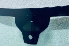 Предно стъкло PEUGEOT 308 2021- 408 2022- OPEL ASTRA L 2022- С нагревател и сензор-2 на ниска цена