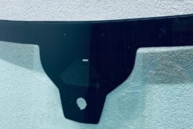 Предно стъкло PEUGEOT 308 2021- 408 2023- OPEL ASTRA L 2021- КАМЕРА+СЕНЗОР-2 на ниска цена