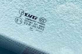 Предно стъкло PEUGEOT 308 3/5D 2007- СЕНЗОР ЗА ДЪЖД/ЗАЗОР.-3 на ниска цена