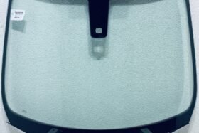 Предно стъкло PEUGEOT 308 3/5D 2007- СЕНЗОР ЗА ДЪЖД/ЗАЗОР. на ниска цена