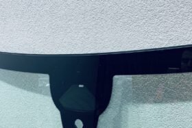 ПРЕДНО СТЪКЛО PEUGEOT 308 III 2021- КАМЕРА+СЕНЗОР-2 на ниска цена