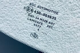 Предно стъкло PEUGEOT 308 III CITROEN C5 X OPEL ASTRA L 2021- КАМЕРА+СЕНЗОР-3 на ниска цена