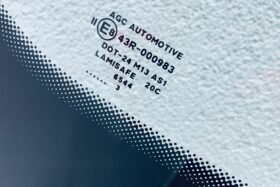 Предно стъкло PEUGEOT 407 2004-2010 СЕНЗОР-3 на ниска цена