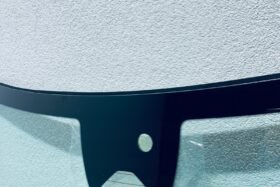 Предно стъкло POLESTAR 2 2020 - АКУСТИКА + КАМЕРА + СЕНЗОР-2 на ниска цена