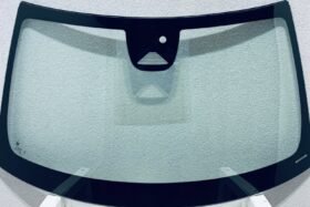 Предно стъкло POLESTAR 2 2020 - АКУСТИКА + КАМЕРА + СЕНЗОР на ниска цена