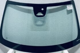 Предно стъкло POLESTAR 2 2020 - АКУСТИКА + КАМЕРА + СЕНЗОР на ниска цена