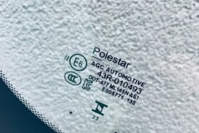 Предно стъкло POLESTAR 3 2024 - SOLAR+КАМЕРА+СЕНЗОР+HUD ОРИГИНАЛ-3 на ниска цена