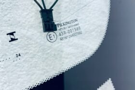 Предно стъкло PORSCHE 911 (997) КАБРИОЛЕТ 2005-2012 СЕНЗОР+АНТЕНА-3 на ниска цена