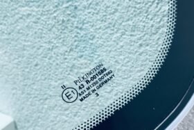 Предно стъкло PORSCHE 911 CARRERA CPE/CAB 1993-1998 АНТЕНА-3 на ниска цена