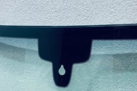 Предно стъкло PORSCHE 911 COUPE 991 2011- АНТЕНА+СЕНЗОР+OEM-2 на ниска цена