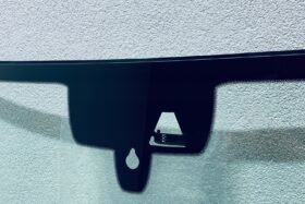 Предно стъкло PORSCHE BOXTER CABRIO 981 2012- с антена + камера + сензор-2 на ниска цена