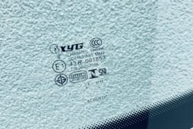 ПРЕДНО СТЪКЛО PORSCHE CAYENNE 2010-2017 С ОТОПЛЕНИЕ + СЕНЗОР-4 на ниска цена