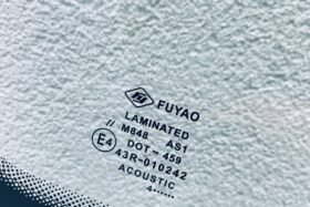 Предно стъкло PORSCHE PANAMERA 2016- АКУСТИКА+КАМЕРА+СЕНЗОР-3 на ниска цена