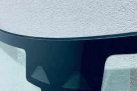 Предно стъкло RANGE ROVER EVOQUE 2021 - KAM+SEN+HUD-2 на ниска цена