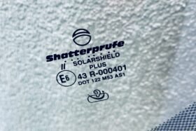 Предно стъкло RANGE ROVER EVOQUE L538 2015-2019 СЛЪНЧЕВО+КАМЕРА+СЕНЗОР+ОТОПЛЕНИЕ-3 на ниска цена