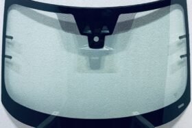 Предно стъкло RANGE ROVER EVOQUE L551 АКУСТИКА+КАМЕРА+СЕНЗОР+ОТОПЛЕНИЕ на ниска цена