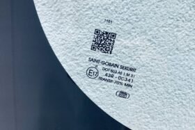 Предно стъкло RANGE ROVER SPORT 2005-2009 СЕНЗОР+ОТОПЛЯЕМО.-3 на ниска цена