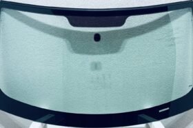 Предно стъкло RANGE ROVER SPORT L350 2005-2013 на ниска цена