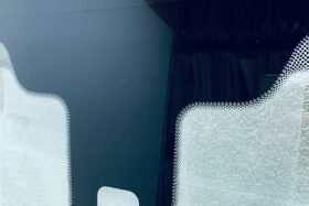 Предно стъкло RANGEE ROVER EVOQUE 2014-AKU+СЕН+ОГРЯВАНЕ-2 на ниска цена