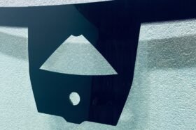 Предно стъкло RENAULT AUSTRAL 22- ESPACE 23- RAFALE 24- АКУ+КАМ+СЕН+ГРЗ-2 на ниска цена