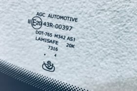 Предно стъкло RENAULT AUSTRAL ESPACE RAFALE 2022- АКУСТИКА+КАМЕРА+СЕНЗОР-3 на ниска цена