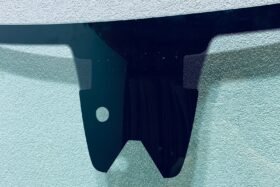 Предно стъкло RENAULT CAPTUR 2019- АКУ+КАМ+СЕН-2 на ниска цена