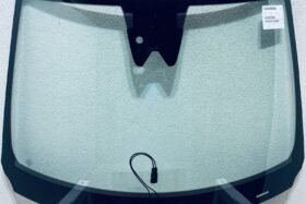 Предно стъкло RENAULT CAPTUR 2019- АКУ+КАМ+СЕН+ГРЗ на ниска цена