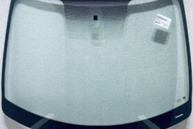 Предно стъкло RENAULT CLIO III 2006-2013 на ниска цена