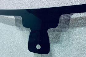 Предно стъкло RENAULT CLIO IV 2017- СЕНЗОР ЗА ДЪЖД/ЗАЗОР.-2 на ниска цена