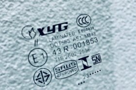 Предно стъкло RENAULT LAGUNA II 5D/KBI 2003-2007 SENSOR ROMB-3 на ниска цена