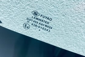 Предно стъкло RENAULT MASTER III MOVANO II NV400 2010--3 на ниска цена