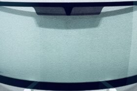 Предно стъкло RENAULT MASTER OPEL MOVANO IVECO DAILY 1997-2010 на ниска цена