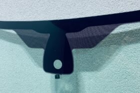 Предно стъкло RENAULT MEGANE IV 2016- АКУСТИКА+СЕНЗОР-2 на ниска цена