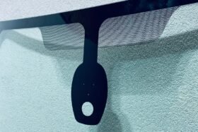 Предно стъкло RENAULT SCENIC III 2009- АКУСТИКА+СЕНЗОР+OEM-2 на ниска цена