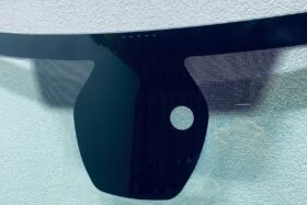 Предно стъкло RENAULT TALISMAN 2015-2020 АКУСТИКА+СЕНЗОР-2 на ниска цена