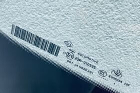 Предно стъкло RENAULT TALISMAN 2020- АКУСТИКА+КАМЕРА+СЕНЗОР-3 на ниска цена