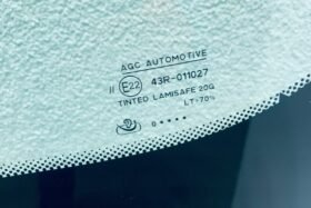 Предно стъкло RENAULT TRAFIC OPEL VIVARO 2014- FIAT TALENTO 2016- АКУТИТИЧНА-3 на ниска цена