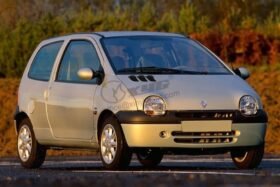 ПРЕДНО СТЪКЛО RENAULT TWINGO 1993-2006-2 на ниска цена