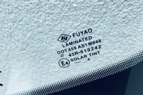 Предно стъкло RENAULT TWINGO III SMART FOR FOUR 2014-3 на ниска цена