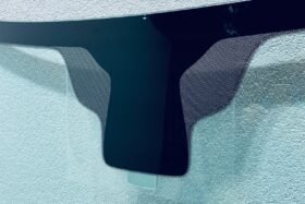 Предно стъкло RENAULT TWINGO III SMART FOR FOUR 2014- С КАМЕРА-2 на ниска цена