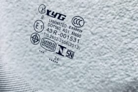 ПРЕДНО СТЪКЛО SEAT ALTEA 2004-2015 / TOLEDO III 2004-2009-3 на ниска цена