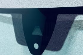 Предно стъкло SEAT ARONA 03.2019- АКУСТИКА+КАМЕРА+СЕНЗОР-2 на ниска цена