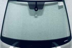 Предно стъкло SEAT ARONA 2017-02.2019 АКУСТИКА+СЕНЗОР на ниска цена