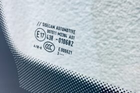 Предно стъкло SEAT CUPRA ATECA 2020- АКУСТИКА+СОЛАР+КАМЕРА +СЕНЗОР+ОТОПЛЕНИЕ-3 на ниска цена