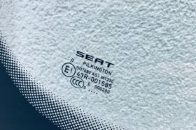 Предно стъкло SEAT IBIZA 2015-2017 СЕНЗОР+ОЕМ-3 на ниска цена