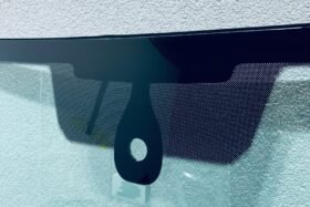 Предно стъкло SEAT IBIZA IV 2015-2017 с АНТЕНА + СЕНЗОР-2 на ниска цена